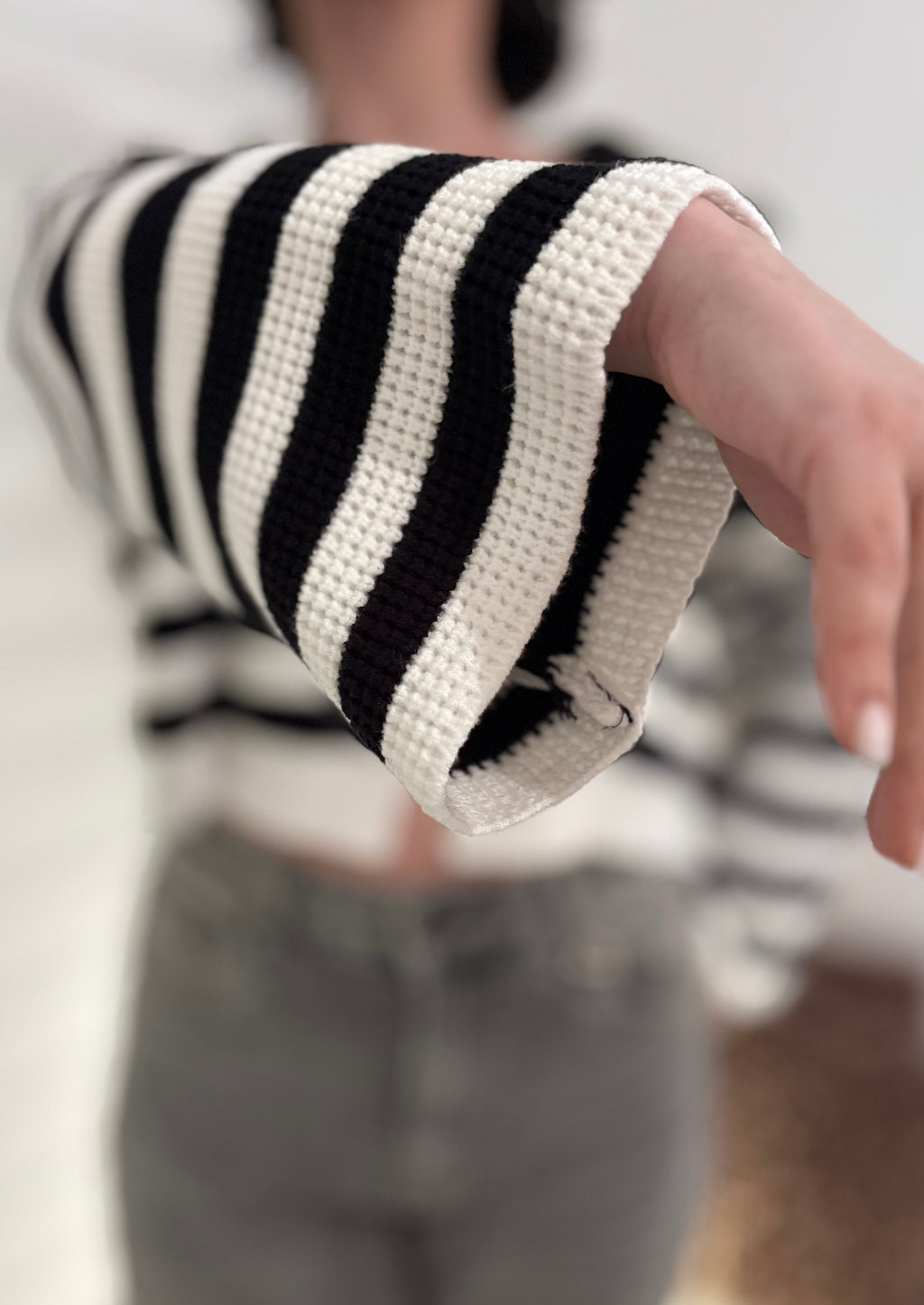 Pull rayé en maille à gros col